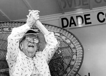 HELP SAVE THE MARJORY STONEMAN DOUGLAS BISCAYNE NATURE CENTER